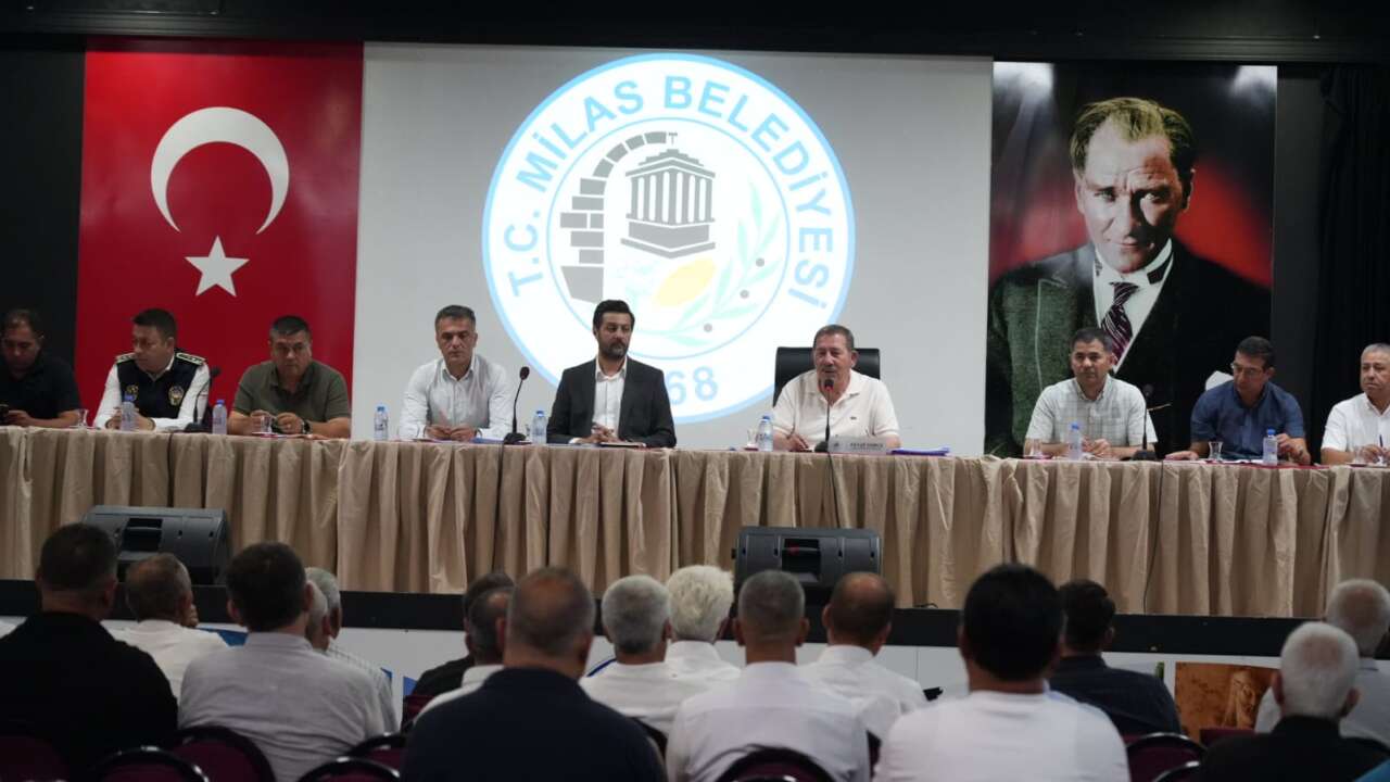 Milas'ta Muhtarlar Başkan Topuz'la Aynı Masada Buluştu