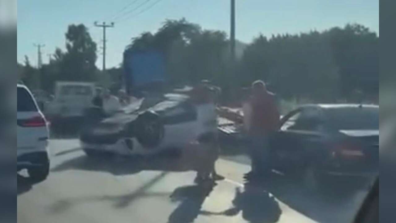 Muğla'da İki Otomobil Çarpıştı: Takla Atan Araçta 1 Kişi Yaralandı