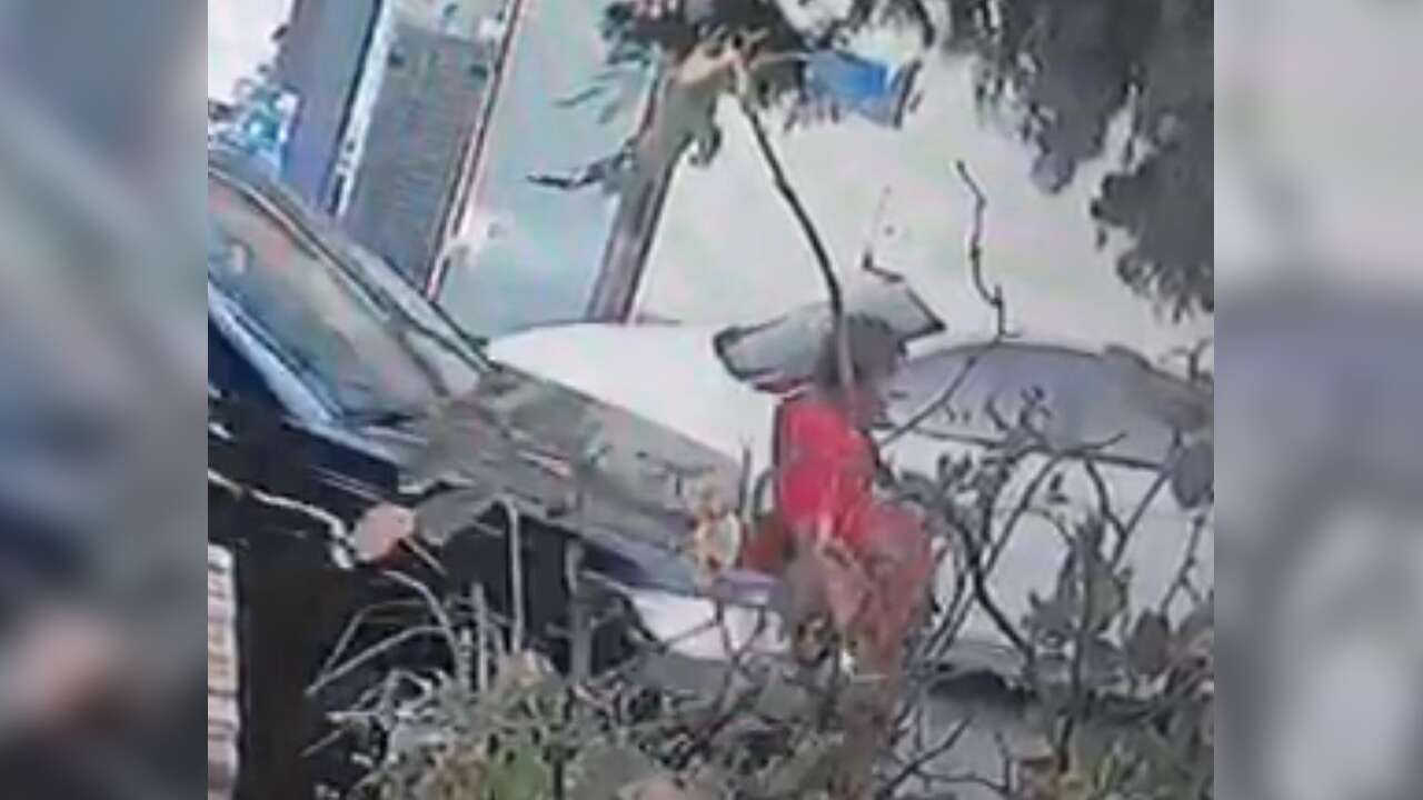 Muğla'da Trafik Kazası Kamerada, Yaya Hayatını Kaybetti