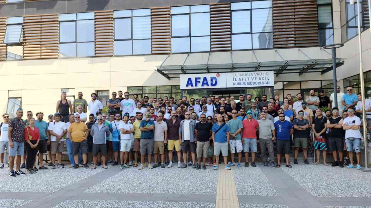 150 Yamaç Paraşütü Pilotu Taleplerini Yetkililere İletti