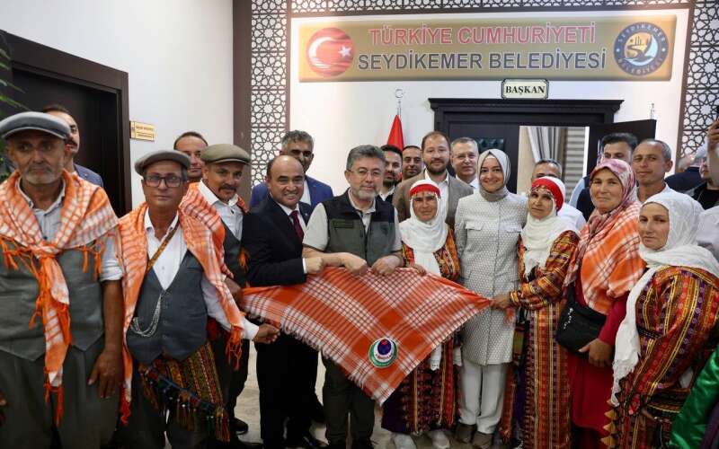Tarım ve Orman Bakanı İbrahim Yumaklı'dan Seydikemer Belediyesi'ne Ziyaret