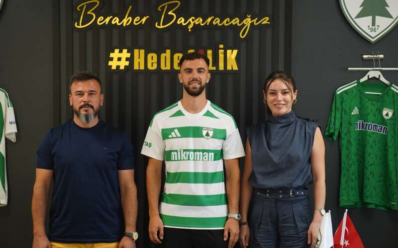 Muğlaspor, Jurgen Çelhaka'yı Kadrosuna Kattı