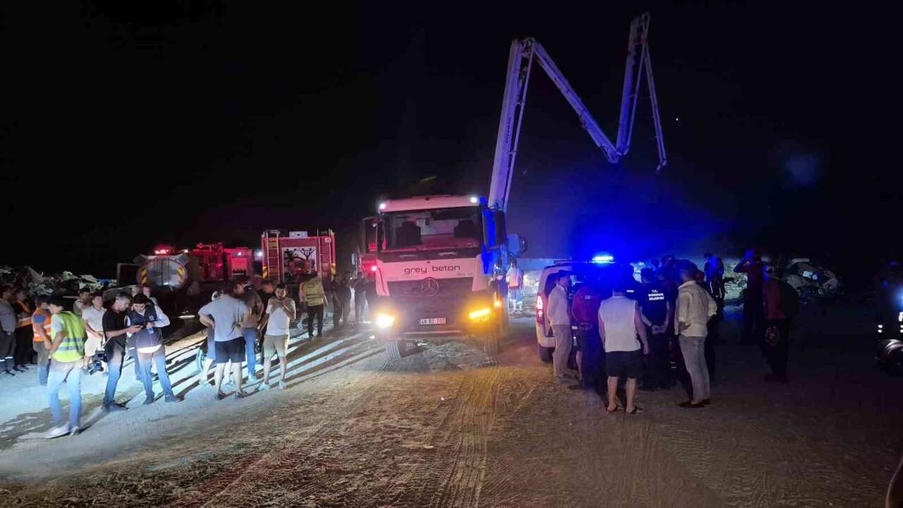Muğla’da Makilik Alanda Çıkan Yangın Kontrol Altına Alındı