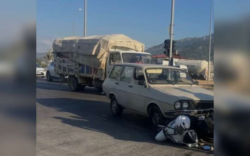 Muğla’da Motosiklet Kazası: Kadın Sürücünün Ayağı Kırıldı