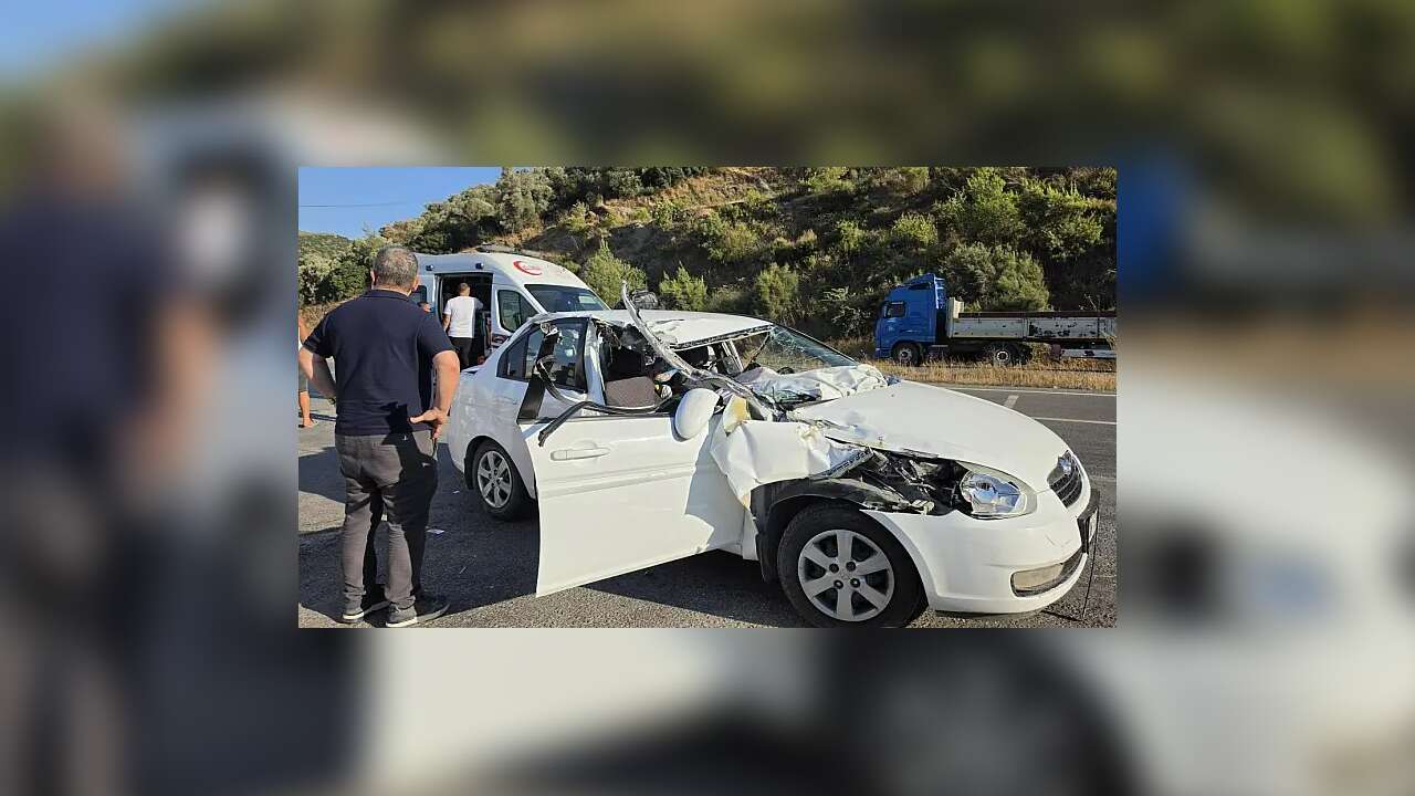 Muğla'da Ölüm Kavşağı Alarmı, Aynı Noktada Bir Kaza Daha, Sürücünün Hayati Tehlikesi Sürüyor