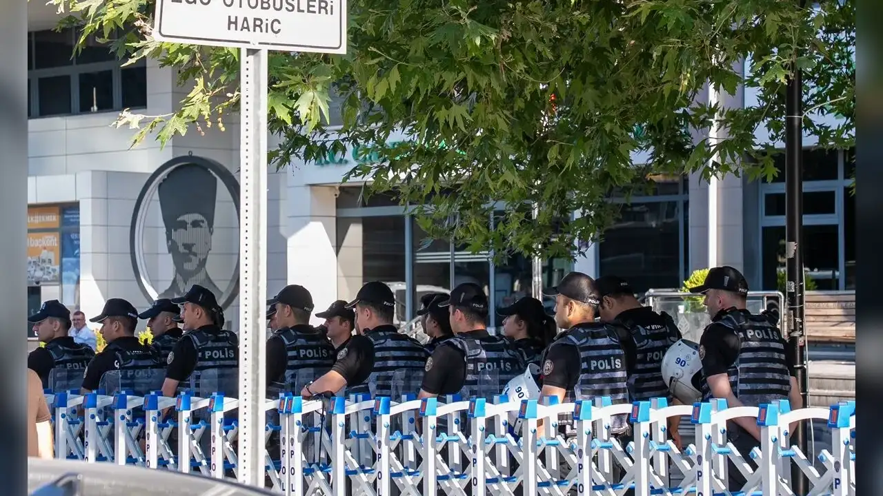Belediye Başkanı Dahil 36 Şüpheliye Gözaltı Kararı
