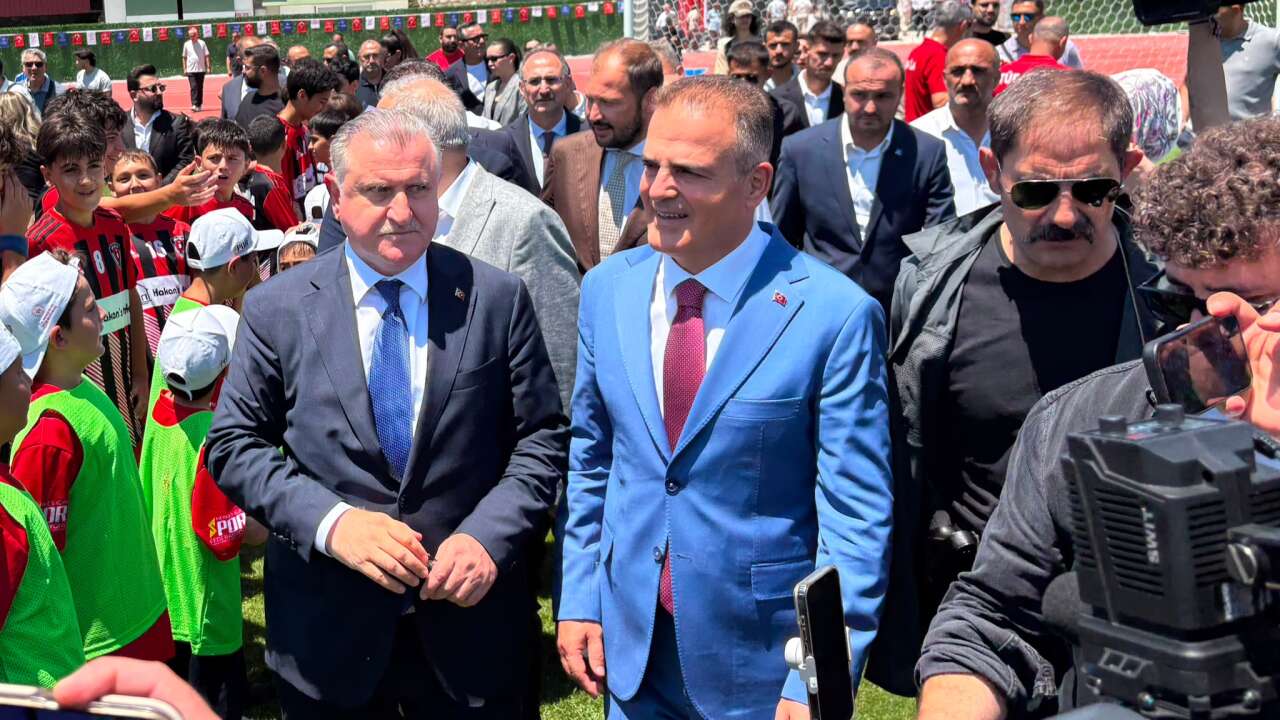Muğla Atatürk Stadyumu 1. Lig'e Hazır: Bakan'dan İlk Maç ve UEFA Kriterleri Müjdesi