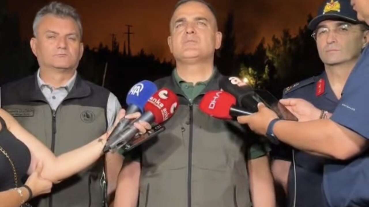 Bin 120 Kişi Tahliye Edildi! Vali Akbıyık Milas’taki Yangın Bölgesinde Son Durumu Açıkladı