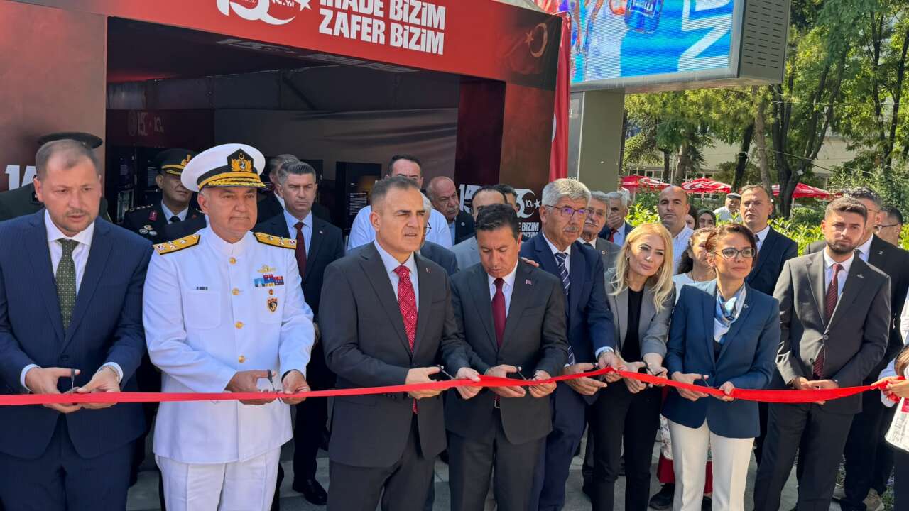 Muğla'da 15 Temmuz Demokrasi ve Millî Birlik Günü Anma Çadırı Ziyarete Açıldı