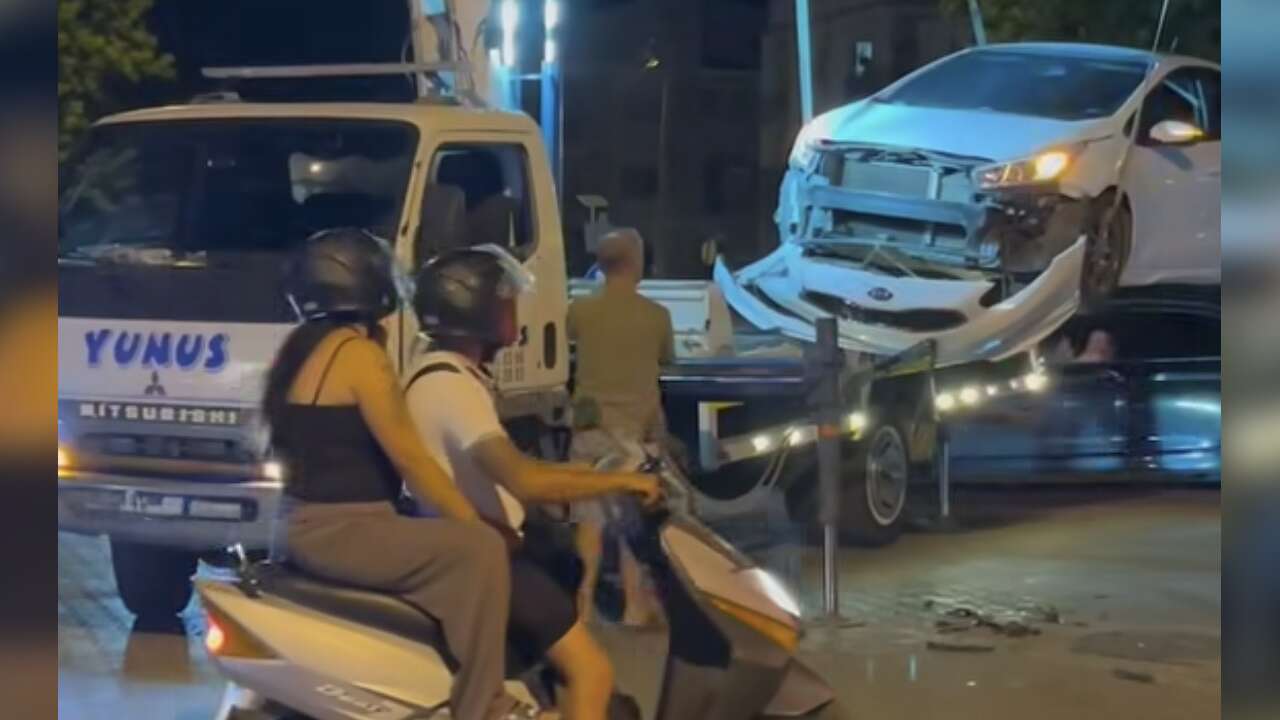 Muğla’da Trafik Kazası: İki Araç Birbirine Girdi