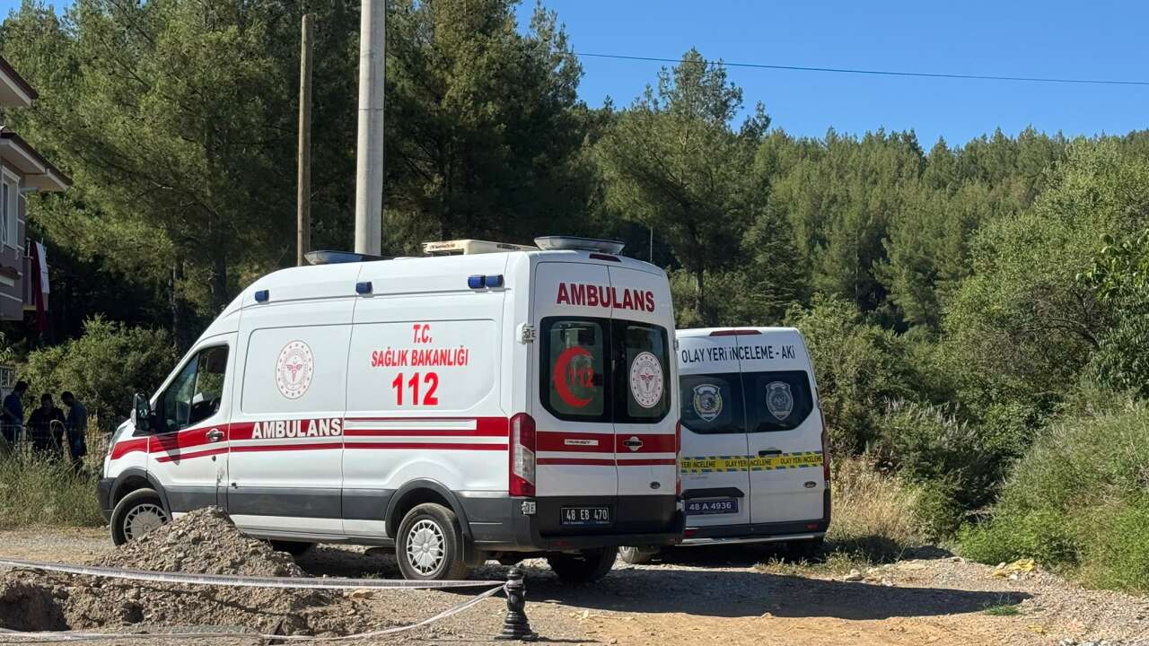 Muğla'da Şüpheli Ölüm: 40 Yaşındaki Adam Evinde Ölü Bulundu
