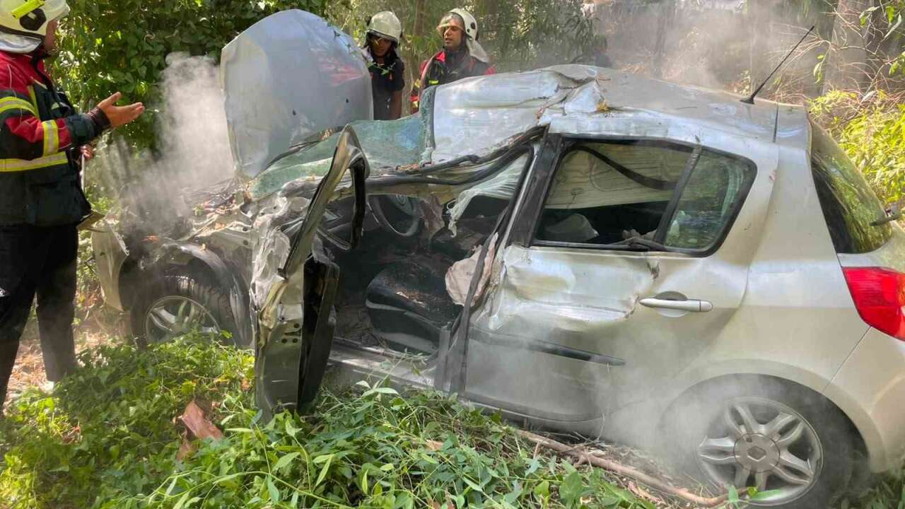 Otomobil Şarampole Uçtu: 1 Ölü, 1 Yaralı