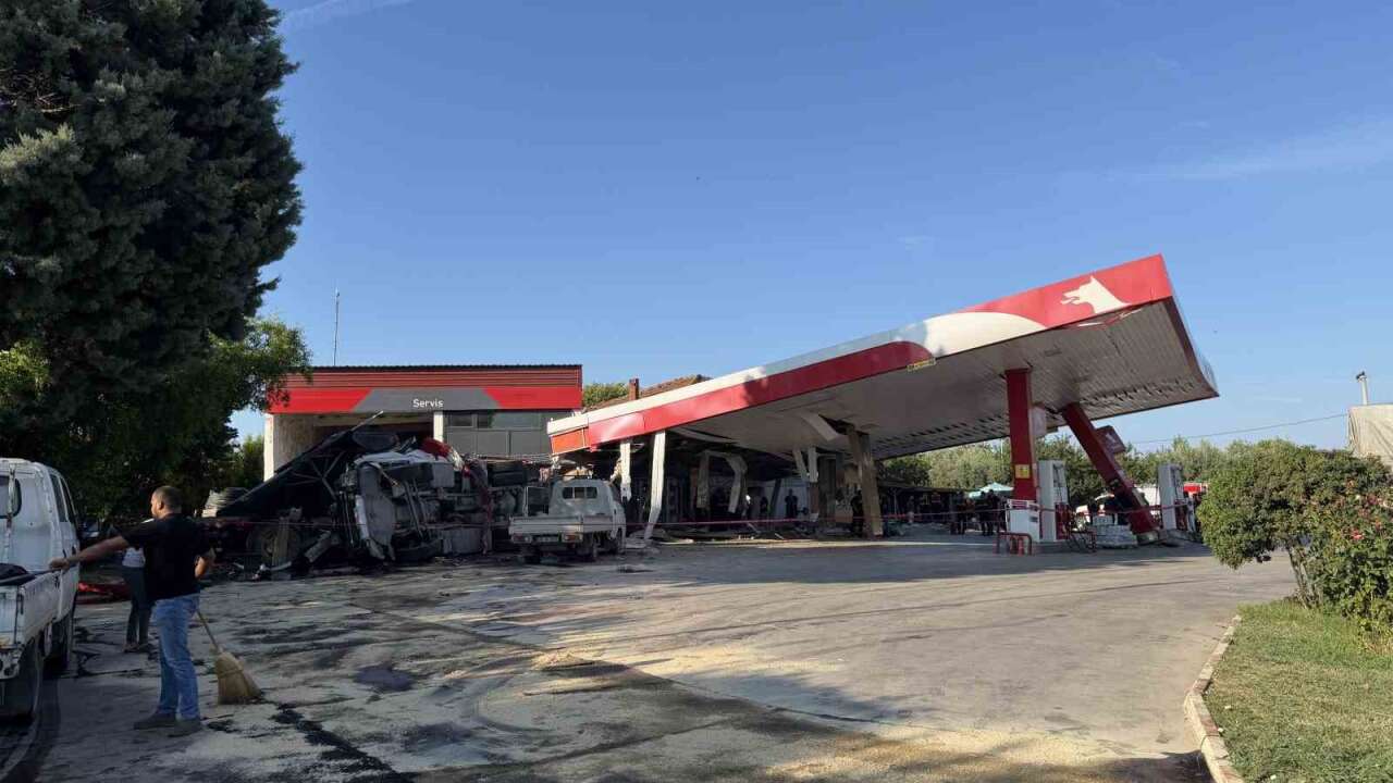 Benzin İstasyonunda Kaza: Markette Alışveriş Yapan 54 Yaşındaki Adam Hayatını Kaybetti