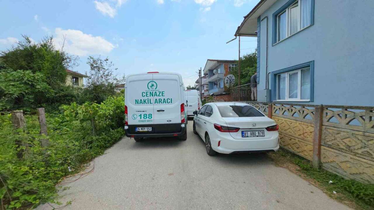 Silahla Oynarken Arkadaşını Vurdu! 20 Yaşındaki İşçi Hayatını Kaybetti