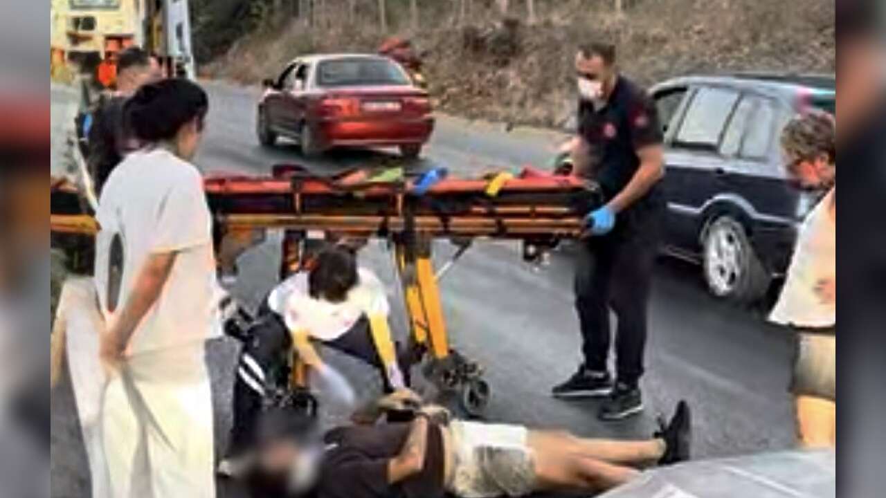 Muğla’da Yola Dökülen Yağ Kaza Getirdi: Sürücüsü Hastaneye Kaldırıldı