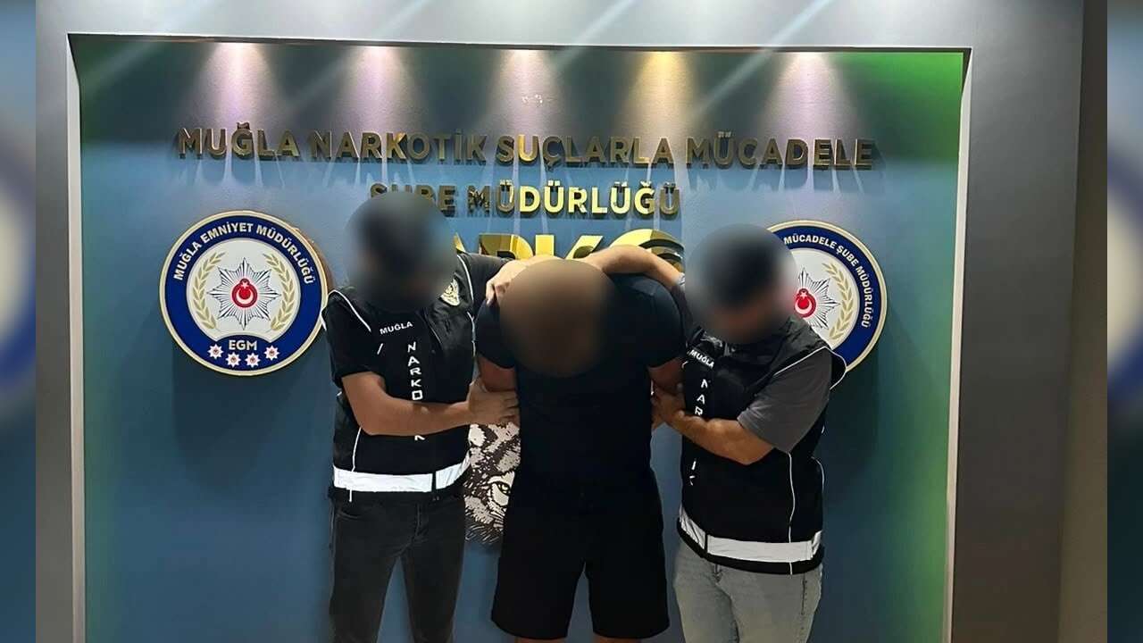 Muğla’da Uluslararası Aranan Şüpheli Fethiye’de Yakalandı