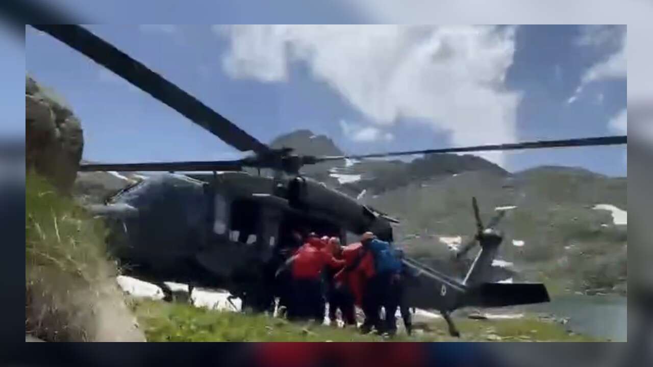Jandarmadan Nefes Kesen Kurtarma Operasyonu, Yaralan Vatandaş Helikopterle Tahliye Edildi