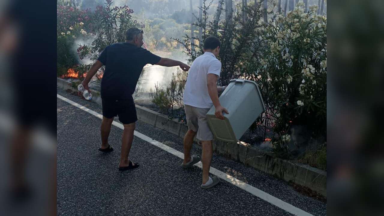 Araçtan Atılan İzmarit  Marmaris'te Ormanı Yakıyordu