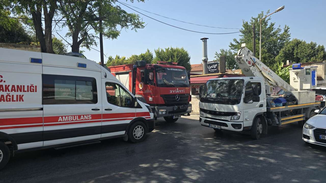 Milas'ta İşletmede Yangın Paniği: Alevler Büyümeden Söndürüldü