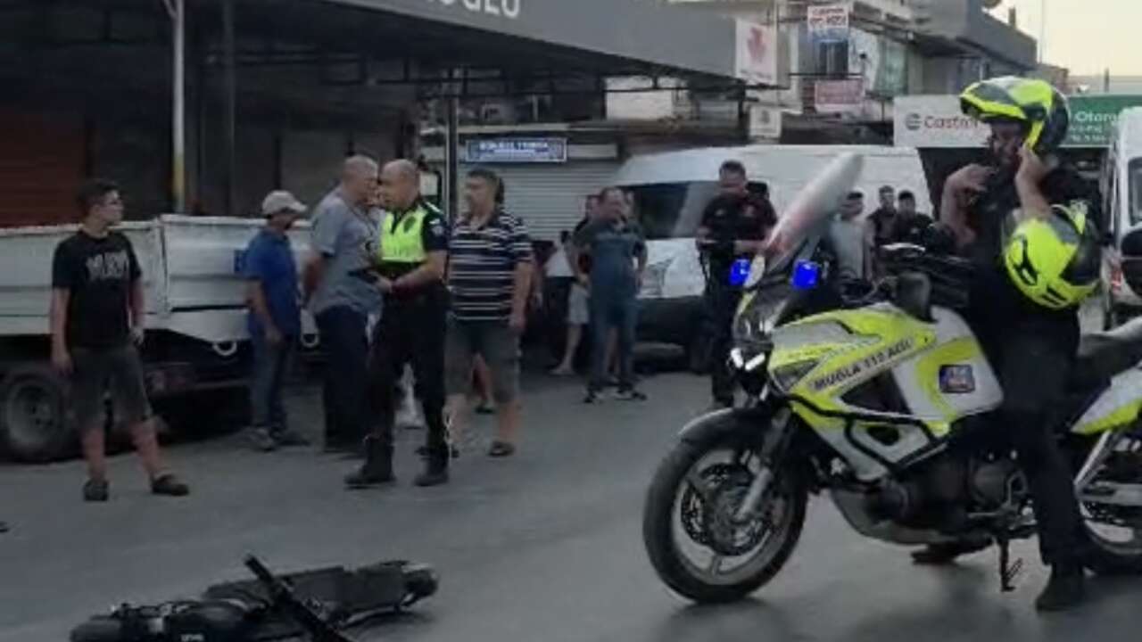 Muğla'da Otomobil ile Elektrikli Scooter Çarpıştı: 1 Yaralı