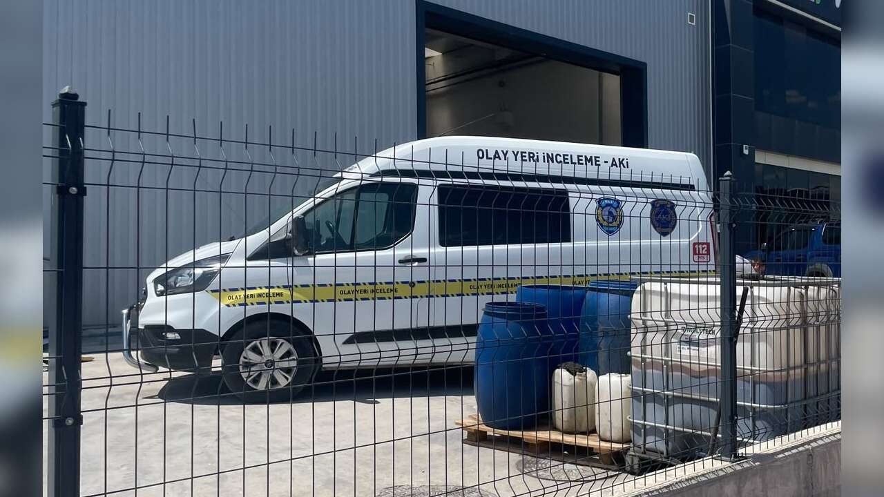 Fabrikada Makineye Sıkışan Ramazan Aydın Hayatını Kaybetti