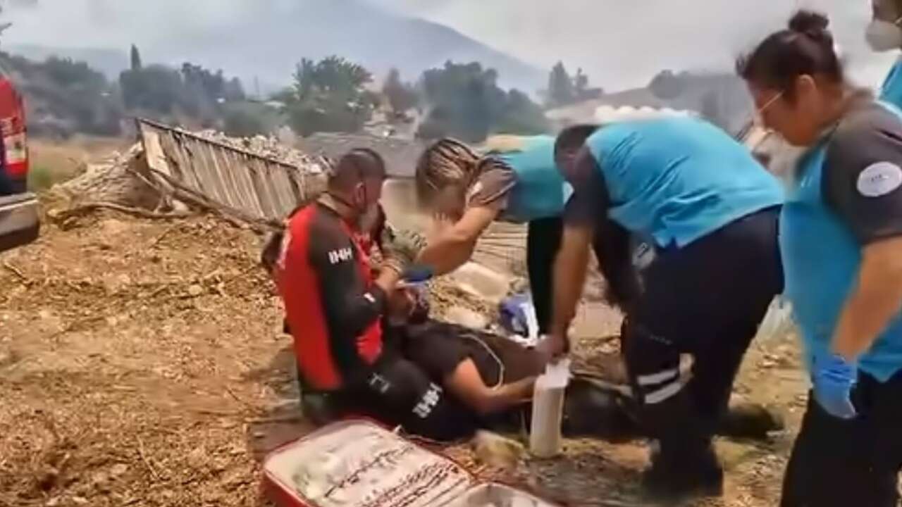 Muğla’da Yangında Mahsur Kalan Vatandaş Son Anda Kurtarıldı