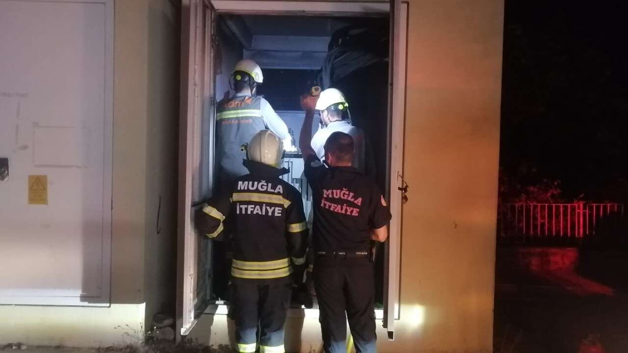 Menteşe’de Trafo Yangını İhbarı Ekipleri Harekete Geçirdi