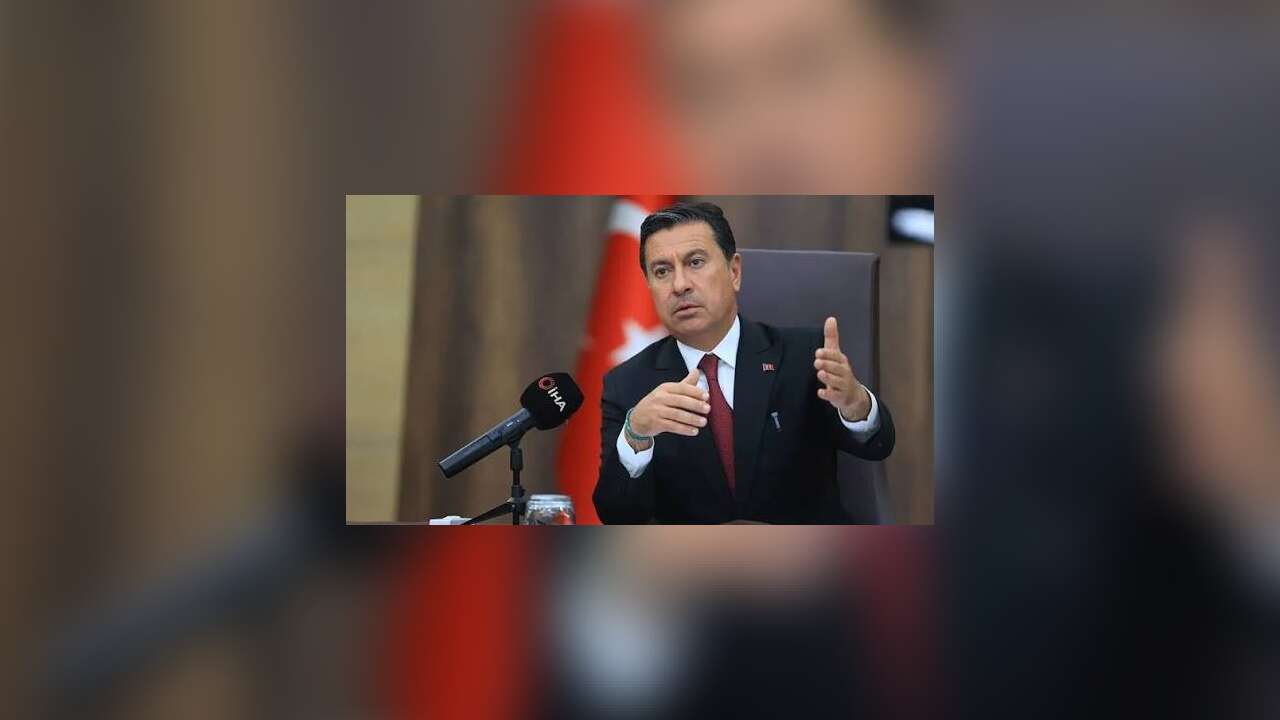 Ahmet Aras'tan Sendika Tartışmalarına Net Mesaj: "Muğla Büyükşehir Hiçbir Sendikanın Değil, Tüm Çalışanların Belediyesidir"