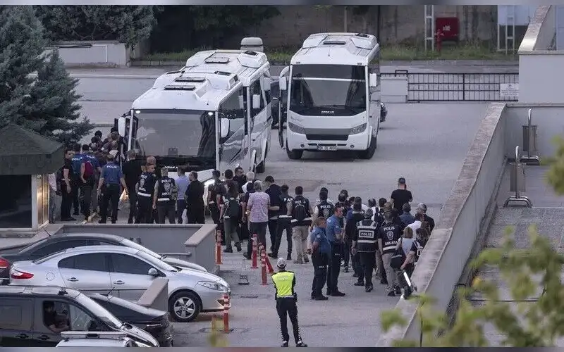 Erdal Beşikçioğlu Tutuklandı: Etimesgut Belediyesi Soruşturmasında 40 Şüpheli Cezaevine Gönderildi