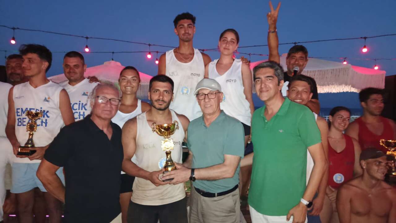 Datça'da Plaj Voleybolu Coşkusu: Şampiyon Real Marmaris Oldu