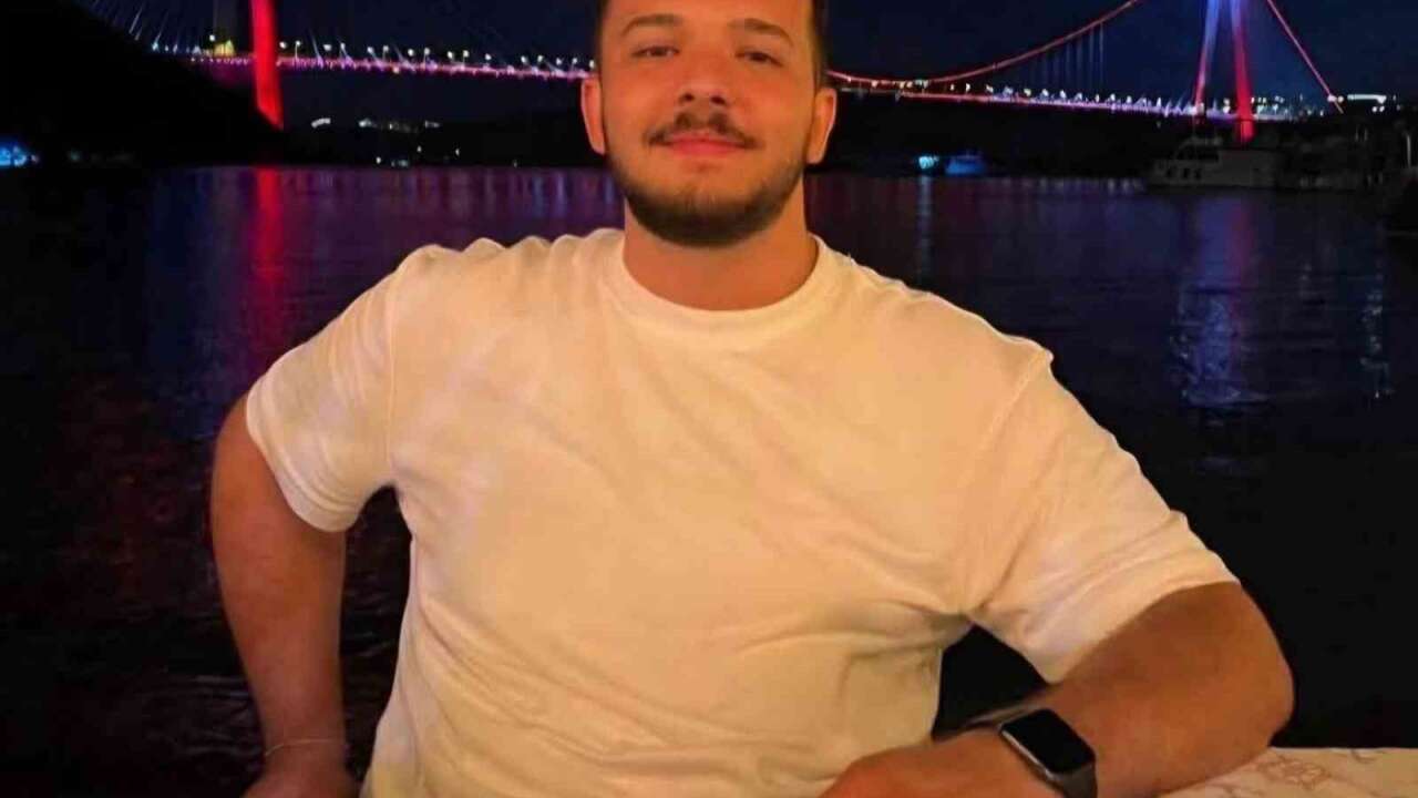 21 Yaşındaki Barış Alper Yatağında Ölü Bulundu