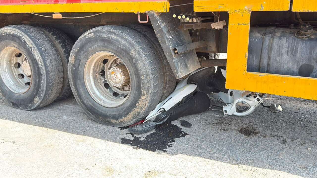 Menteşe’de Trafik Kazası: Vinç Motosikleti Altına Aldı