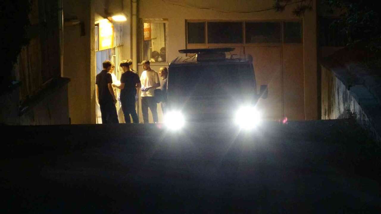 Yeşilyurt'ta Pres Makinesine Sıkışan İşçi Hayatını Kaybetti