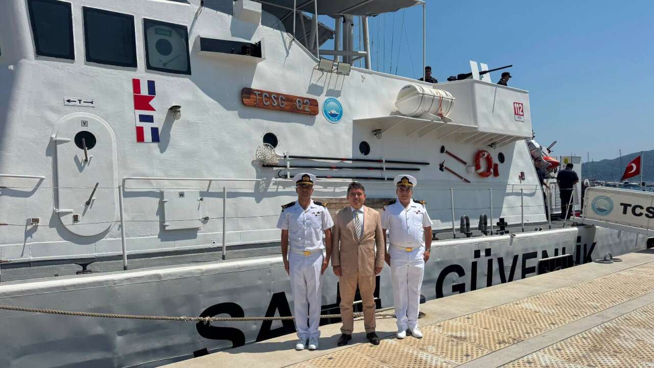 Kaymakam Nurullah Kaya, TCSG Umut Gemisi ve SG-82 Bot Komutanlığını Ziyaret Etti