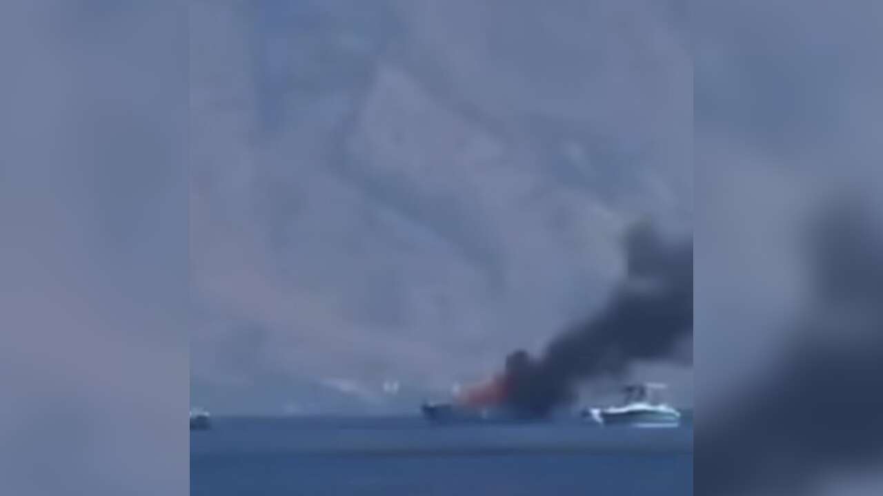 Muğla’da Tekne Yangını Alevler Paniğe Neden Oldu