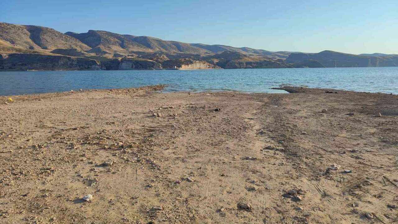 Baraj Gölünde Kadın Cesedi Bulundu