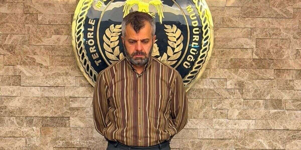 Burkay Karatepe'nin 69 Sayfalık İfadesi Gündemde, FETÖ'cü Yüzbaşı Sınav Sorularını Çaldıklarını İtiraf Etti