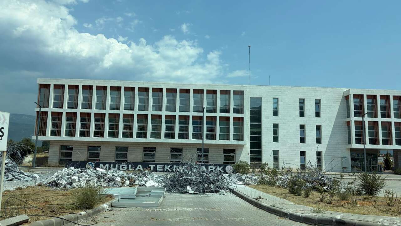 Muğla Teknopark'ta Kamulaştırma Kararı: Giriş Bölümü Yol Güzergâhında Kaldı