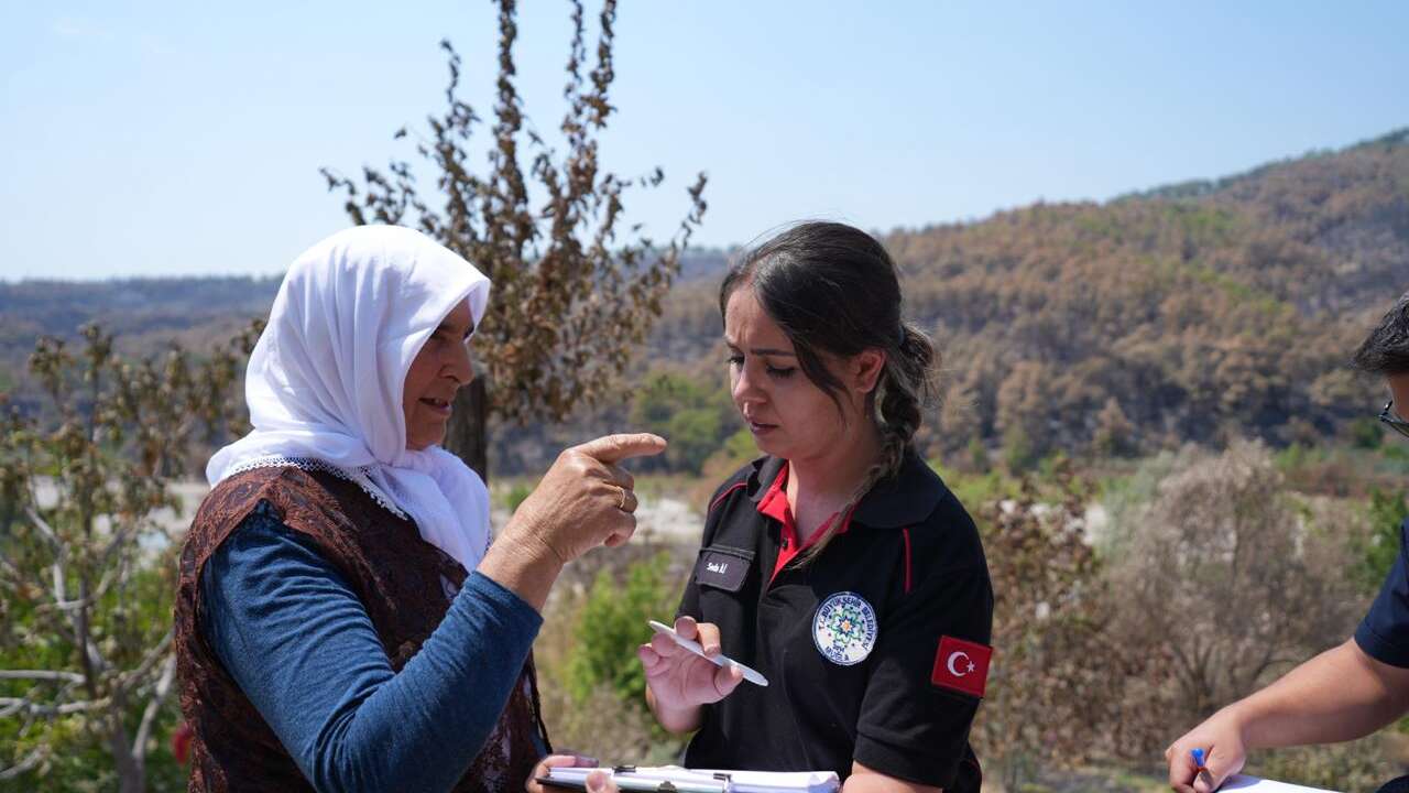 Seydikemer’de Yangın Sonrası Hasar Tespiti Başladı: Muğla Büyükşehir Tüm Birimleriyle Sahada