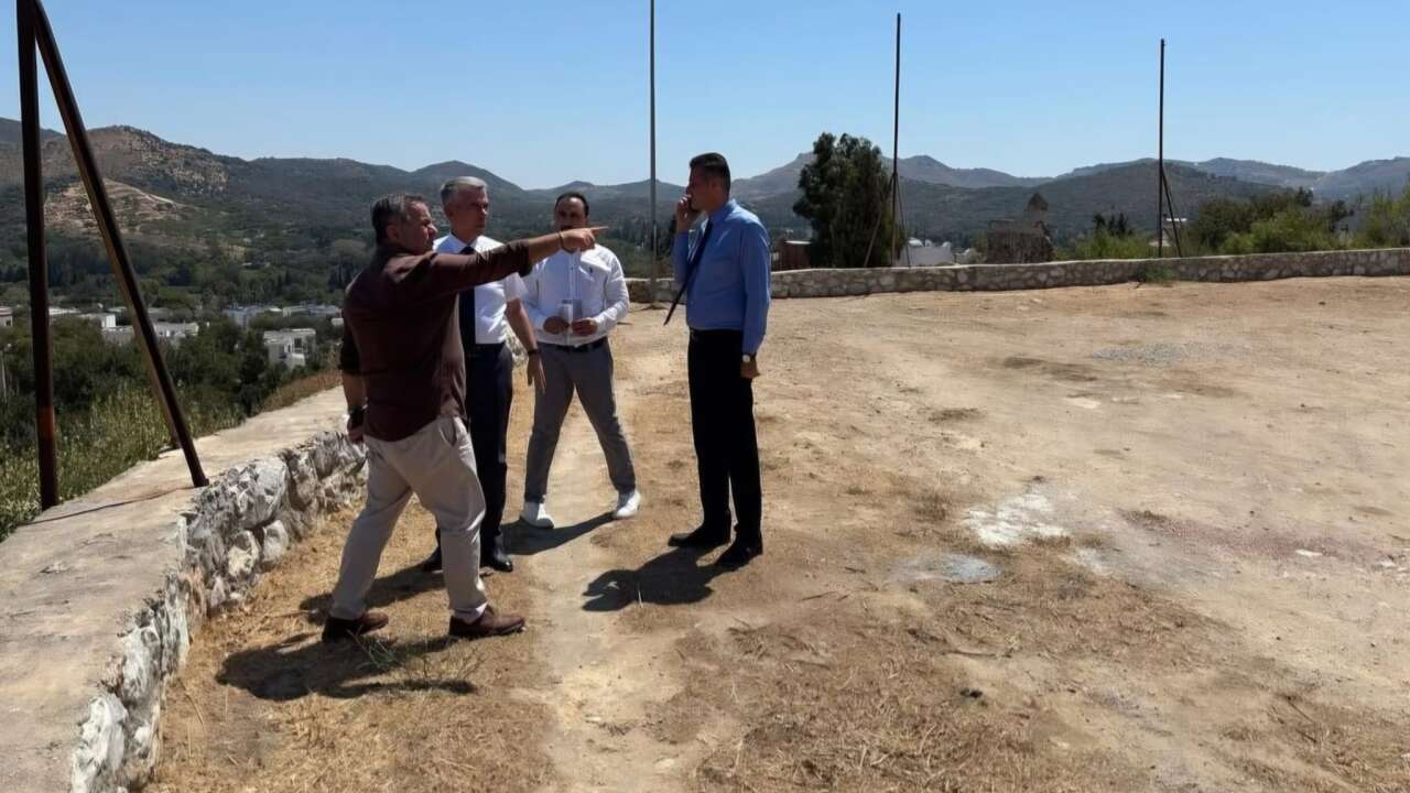 Bodrum Dereköy’e Yeni Okul İçin İlk Adım: Kaymakam Sırmalı Arsada İnceleme Yaptı