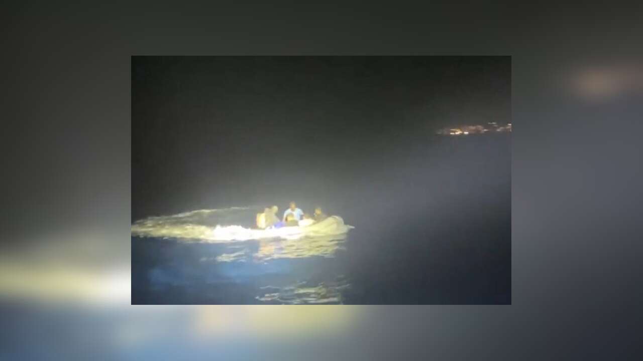 Muğla’da Düzensiz Göçmen Operasyonu: Lastik Bottan 6 Kişi Yakalandı