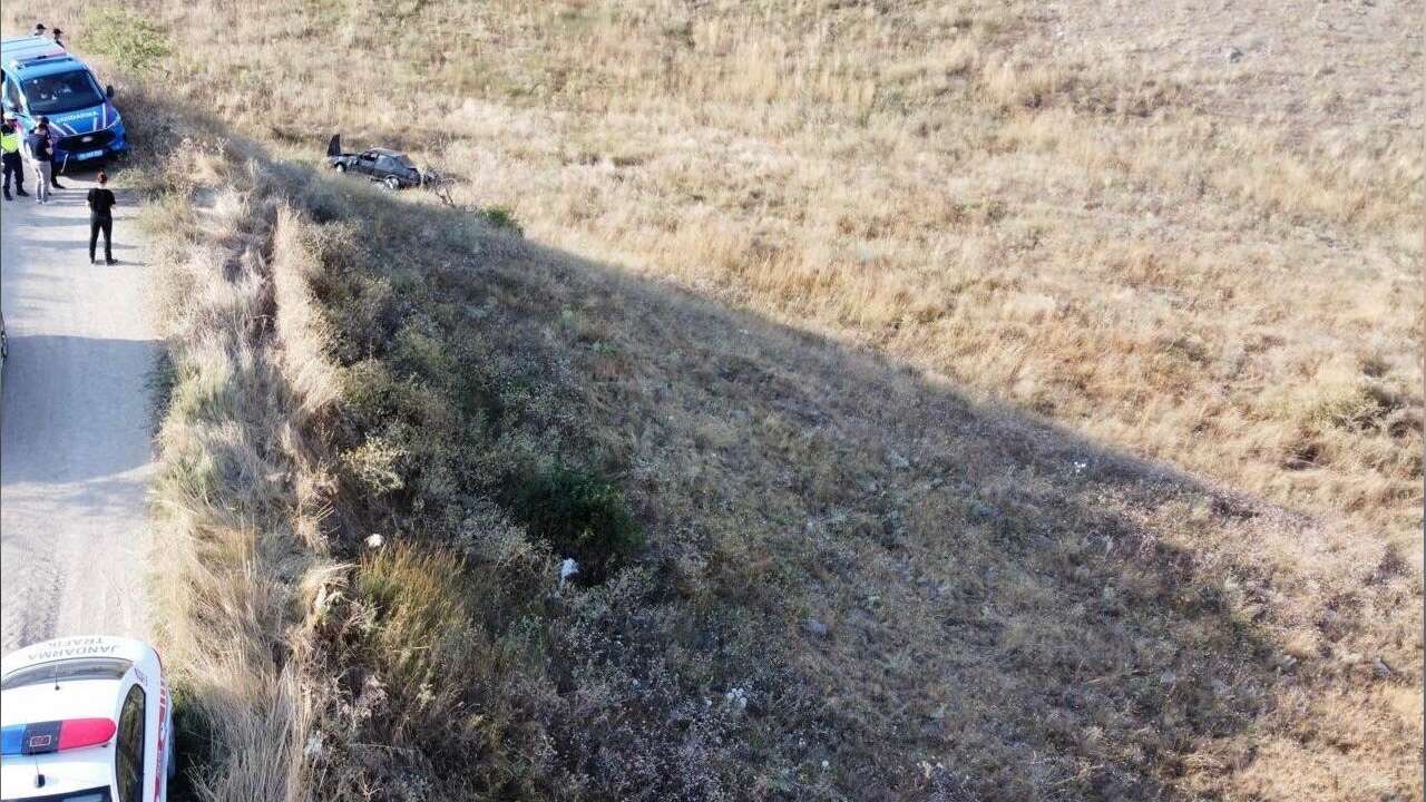 Kayıp İhbarı Verilmişti: 66 Yaşındaki Adam Otomobilinin Altında Ölü Bulundu