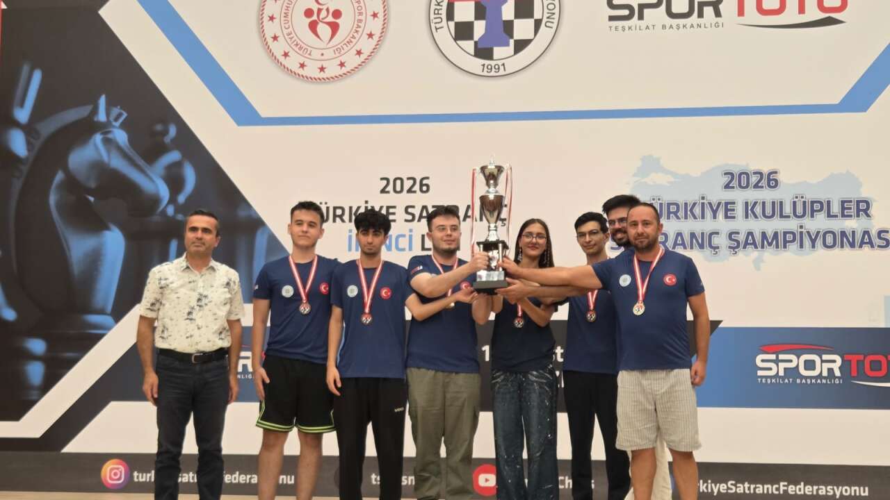 Büyükşehir Satranç Takımı Birinci Lig’e Yükseldi
