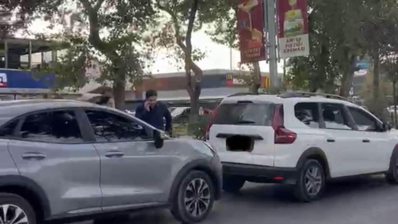 Menteşe AVM Yolunda Kaza: Ekipler Olay Yerine Sevk Edildi