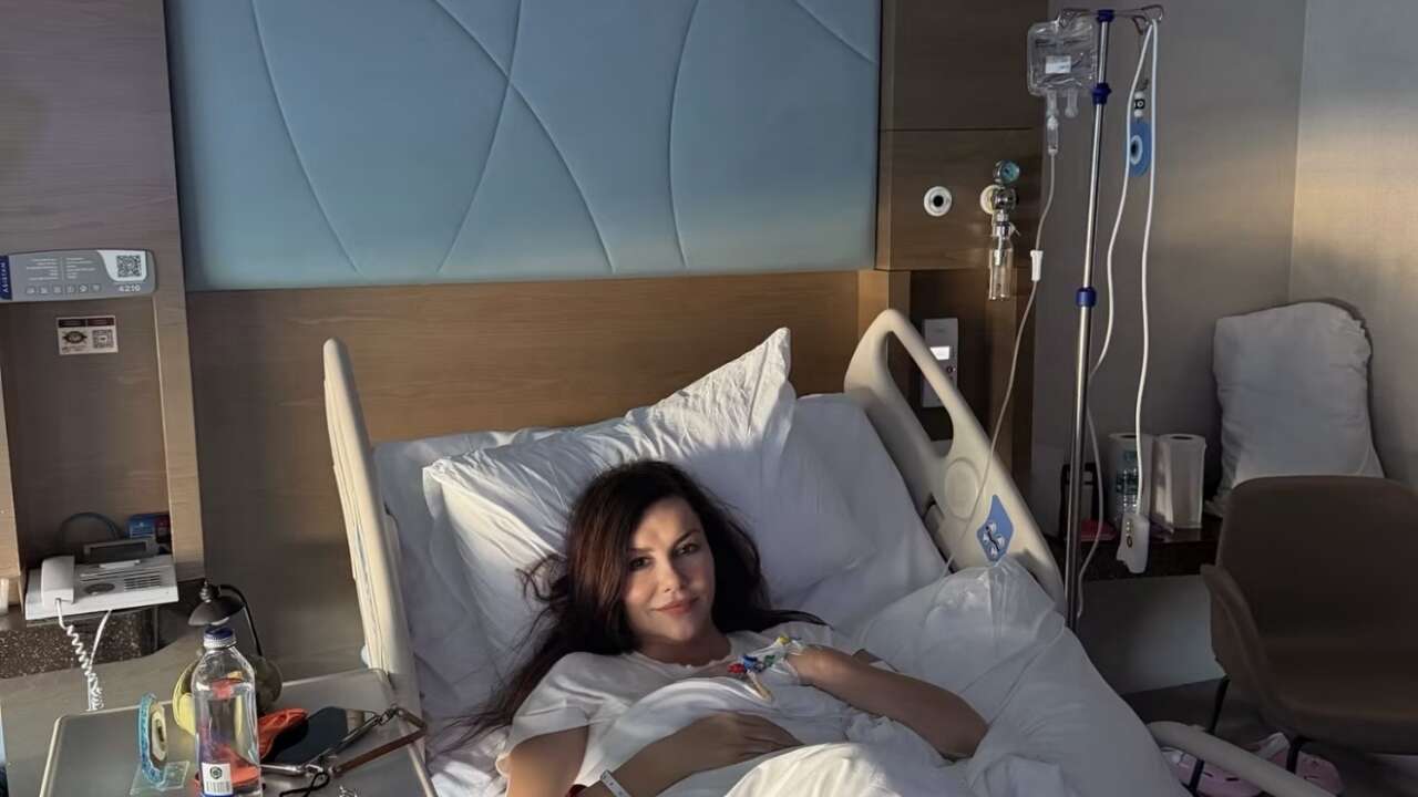 Ünlü Şarkıcı Deniz Seki Ameliyat Oldu: Hastaneden İlk Açıklama