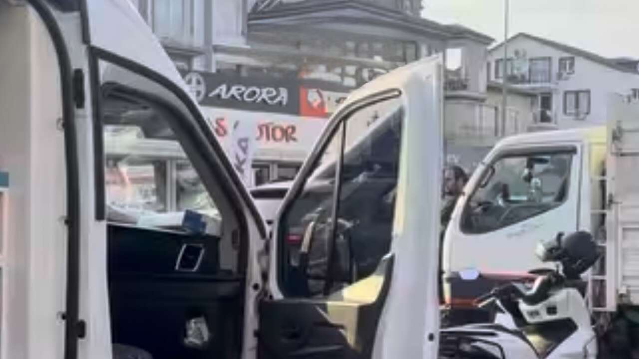 Fethiye’de Motosiklet Kamyonetle Çarpıştı: 2 Yaralı