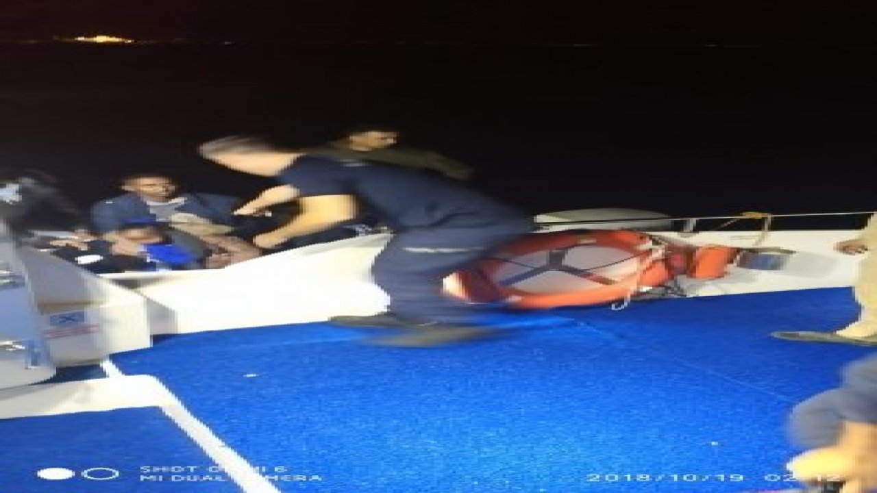 7 metrelik tekne ile kaçmaya çalıştılar