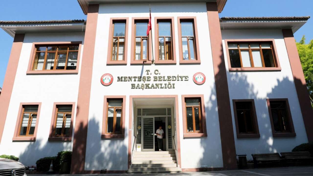 Yeni Parti Menteşe’den Belediye Binası Açıklaması: “Menteşe’nin Değerleri Menteşelilerindir”