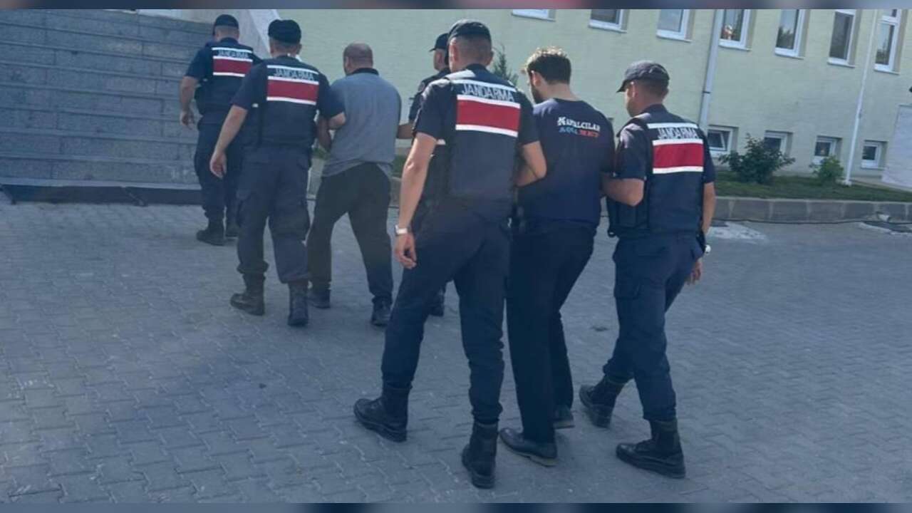 Köpek Kavgası Cinayetle Bitti: 20 Yaşındaki Çoban Hayatını Kaybetti