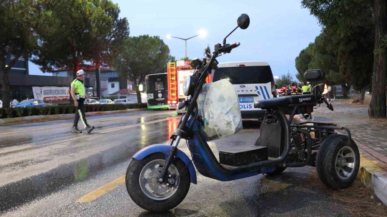 62 Yaşındaki Kadın Halk Otobüsünün Altında Can Verdi